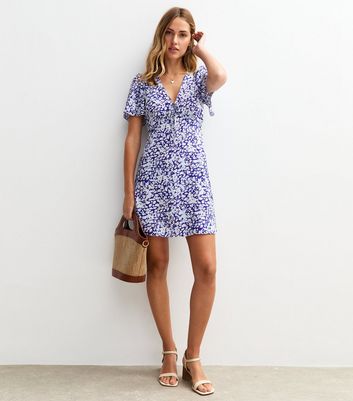 Blue Animal Print Dresses | New Look Blue Animal Print Dresses | New Look
