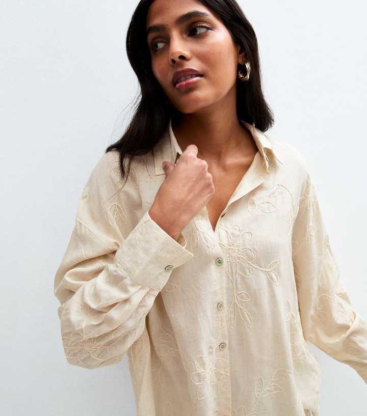 Blue Vanilla Cream Flower Embroidered Shirt