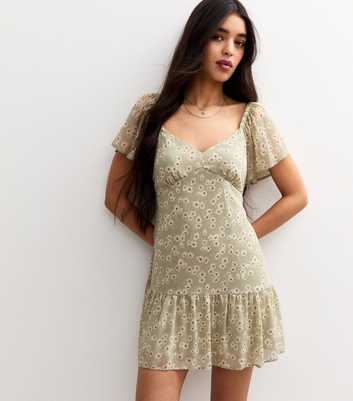 Green Daisy Print Tiered Hem Chiffon Mini Dress