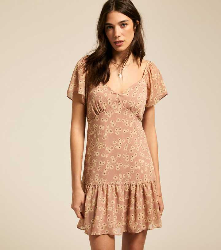 Pink Daisy Print Tiered Hem Chiffon Mini Dress