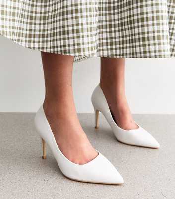 Extra Wide Fit White Faux Leather Court Shoes