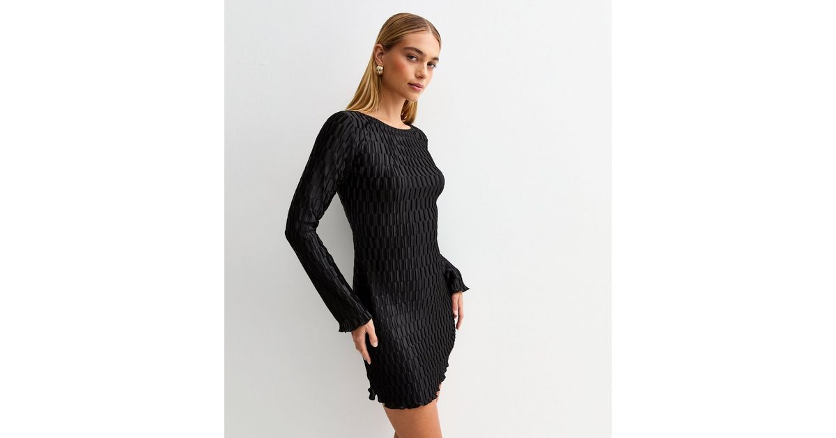 Black Plisse Tie Back Long Sleeve Mini Dress | New Look