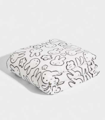 Skinnydip White Miffy Blanket