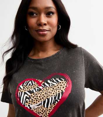 Curves Grey Leopard Heart T-Shirt