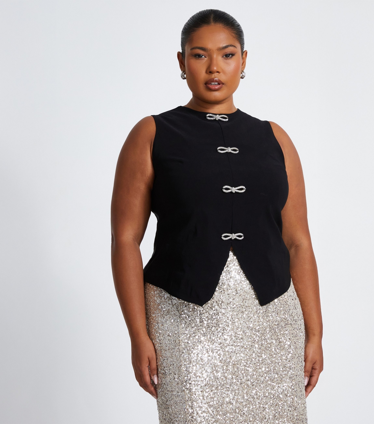Women's Plus Size Decorative Bow Sleeveless Top Curves Quiz New Look