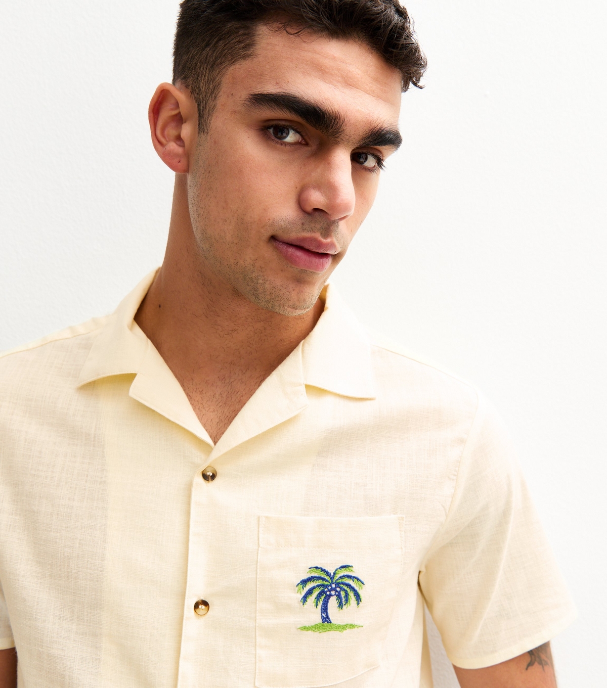 Men's Off White Regular Palm Tree Embroidered Revere Collar Shirt New Look