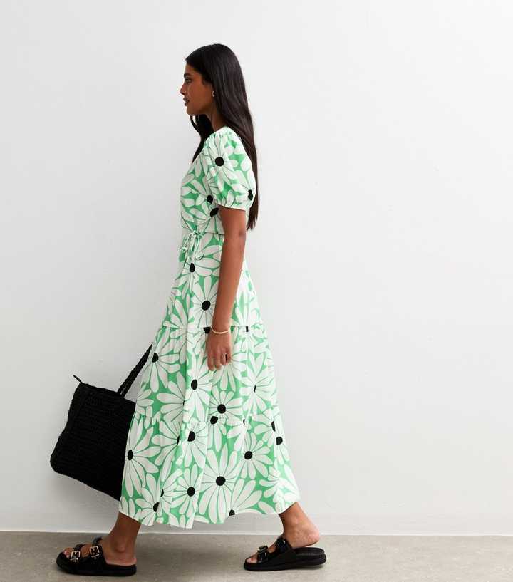Green Daisy Print Puff Sleeve Midi Dress | New Look