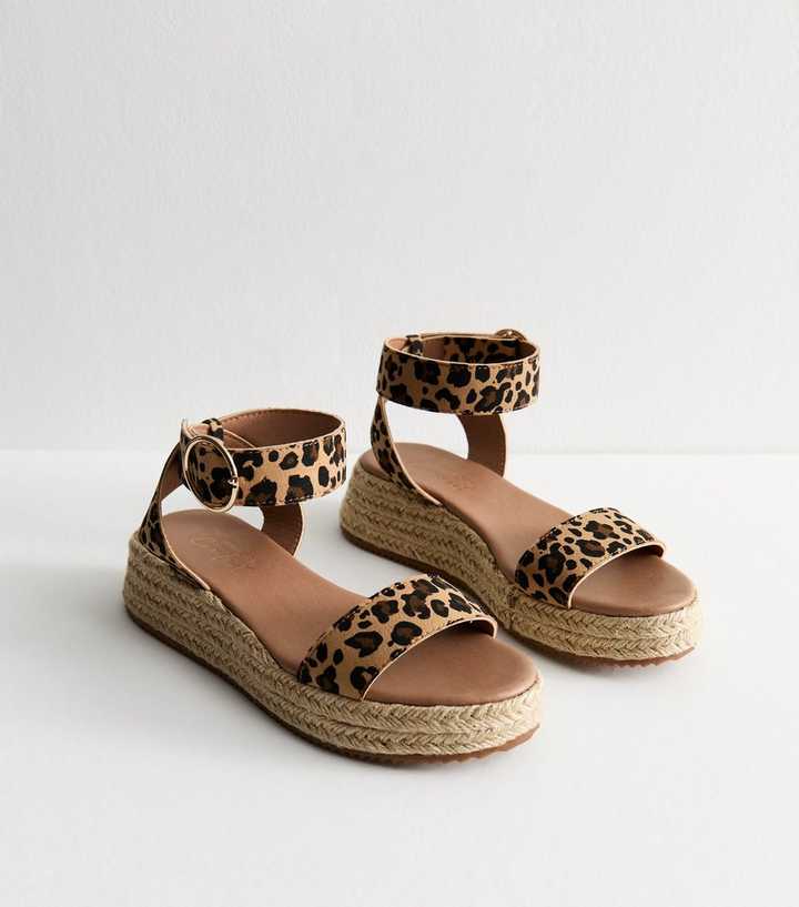 Stone Faux Leather Leopard Print Flatform Sandals