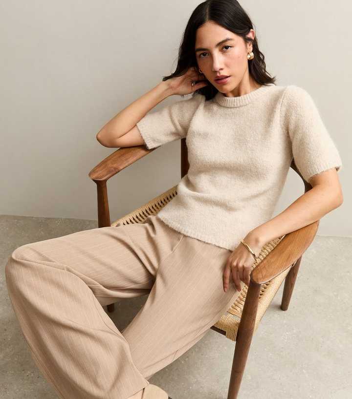 Cream Short Sleeve Knit Top