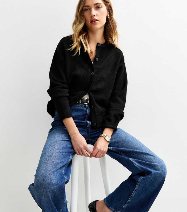 Black Crew Neck Knit Cardigan