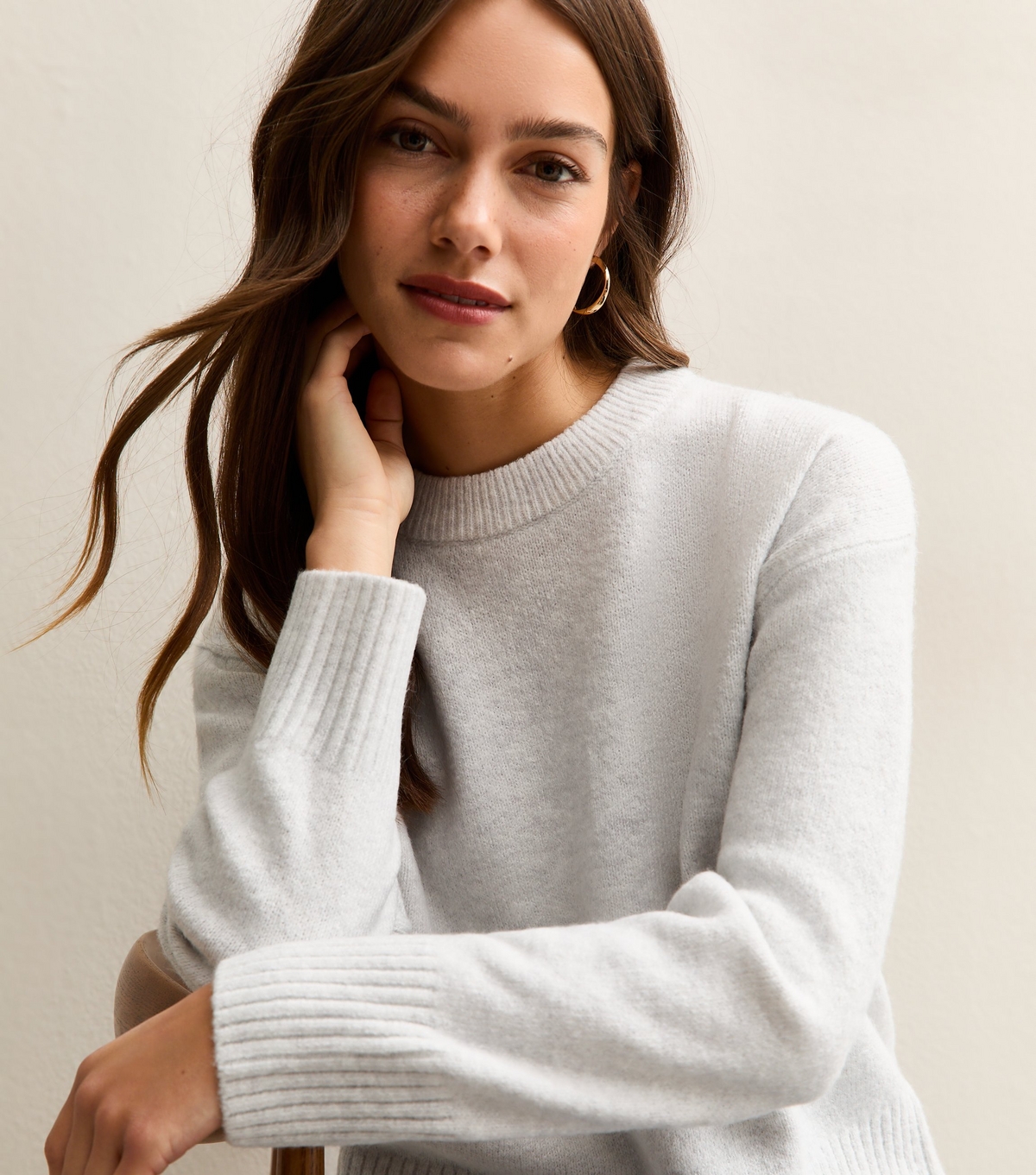 Women's Petite Light Grey Midweight Crew Neck Jumper New Look