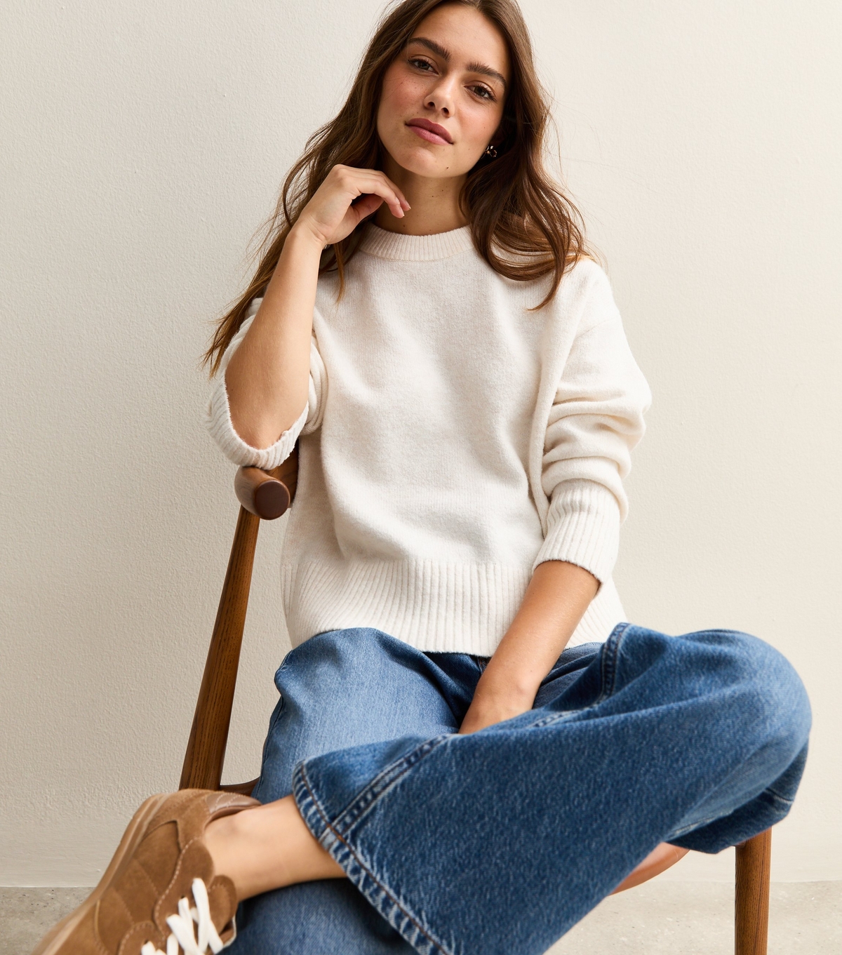 Women's Petite Off White Crew Neck Midweight Knit Jumper New Look