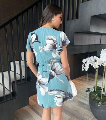AX Paris Green Floral Flutter Sleeve Mini Dress New Look