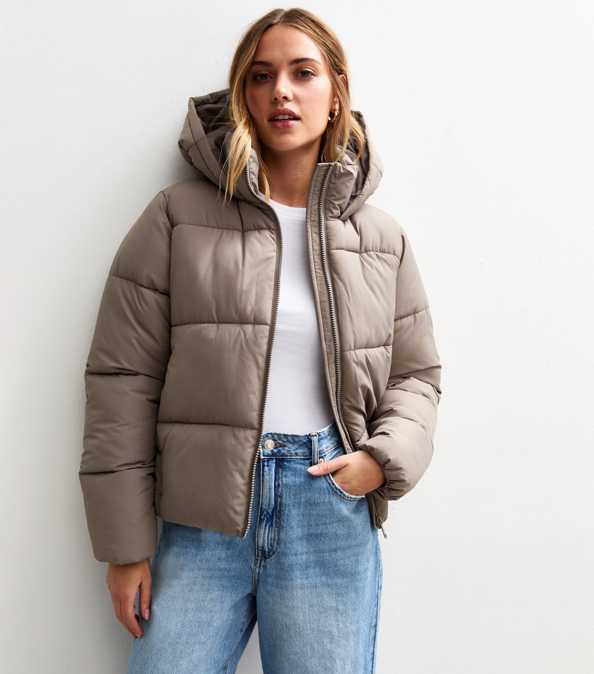 Women's Mink Hooded Cropped Puffer Jacket New Look