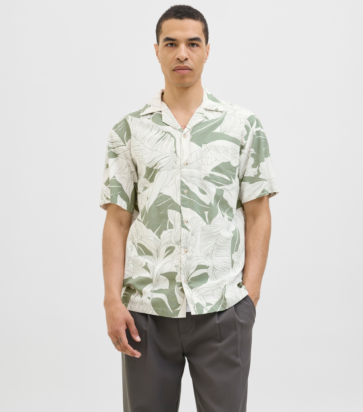 Men's Green Hawaiian Print Short Sleeve Shirt Jack & Jones New Look