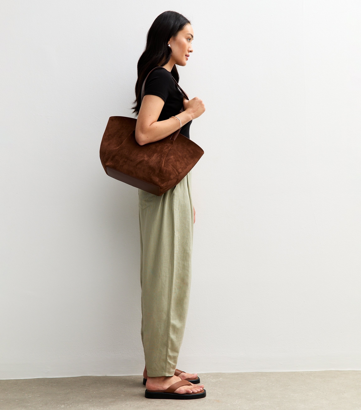 Women's Light Khaki Barrel Leg Linen Blend Trousers New Look