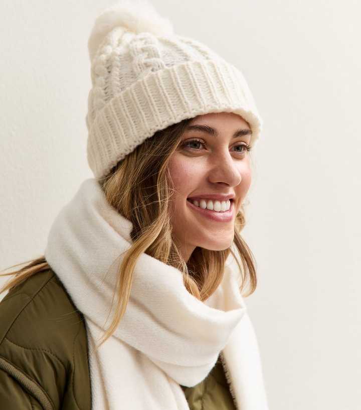 Cream Cable Knit Faux Fur Pom Pom Bobble Hat