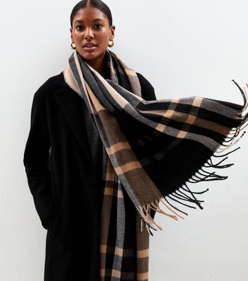 Black Midweight Checked Scarf | New Look