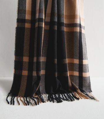 Black Midweight Checked Scarf | New Look