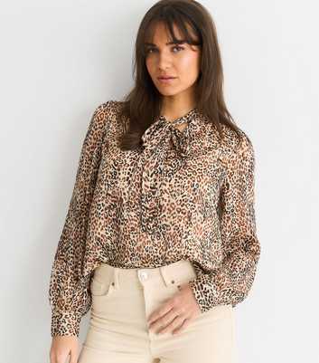 Gini London Rust Animal Print Blouse