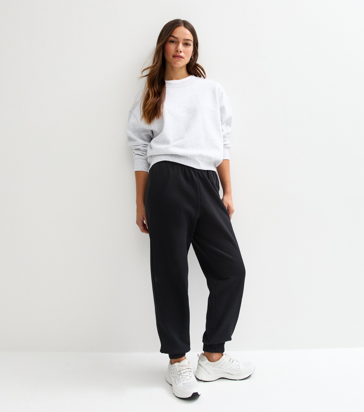 Women's Petite Black Jersey Cuffed Joggers New Look