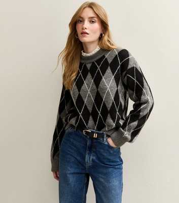 Grey Argyle Crew Neck Midweight Knit Jumper