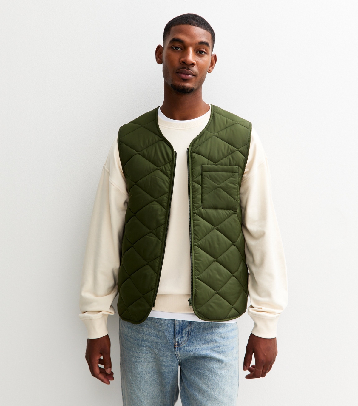 Men's Green Regular Fit Quilted Patch Pocket Gilet New Look