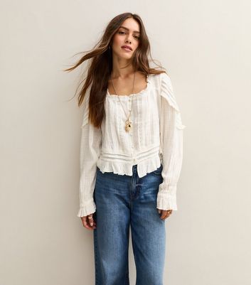 Petite Off White Long Sleeve Pintucked Cropped Blouse | New Look