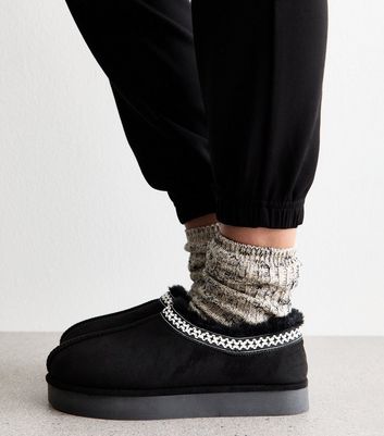 靴  SLIPPER SUEDE CROSS BLACK Men's Cruz Genuine Suede Clog Slippers - Goodfellow & Co