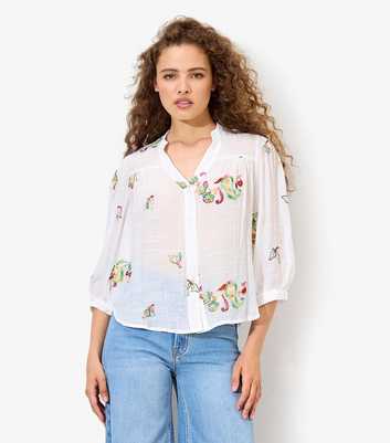 Apricot White Paisley Embroidered Slubbed Blouse