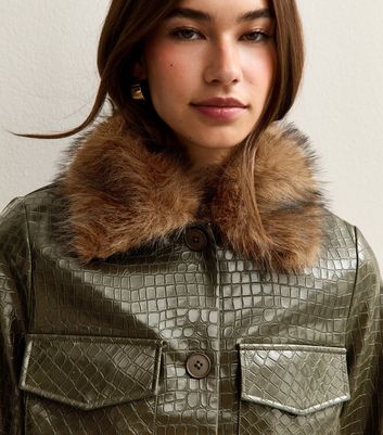 Green Faux Leather Crocodile Embossed Long Sleeve Jacket New