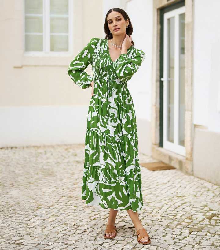 Yumi Green Leaf Print Long Sleeve Maxi Dress