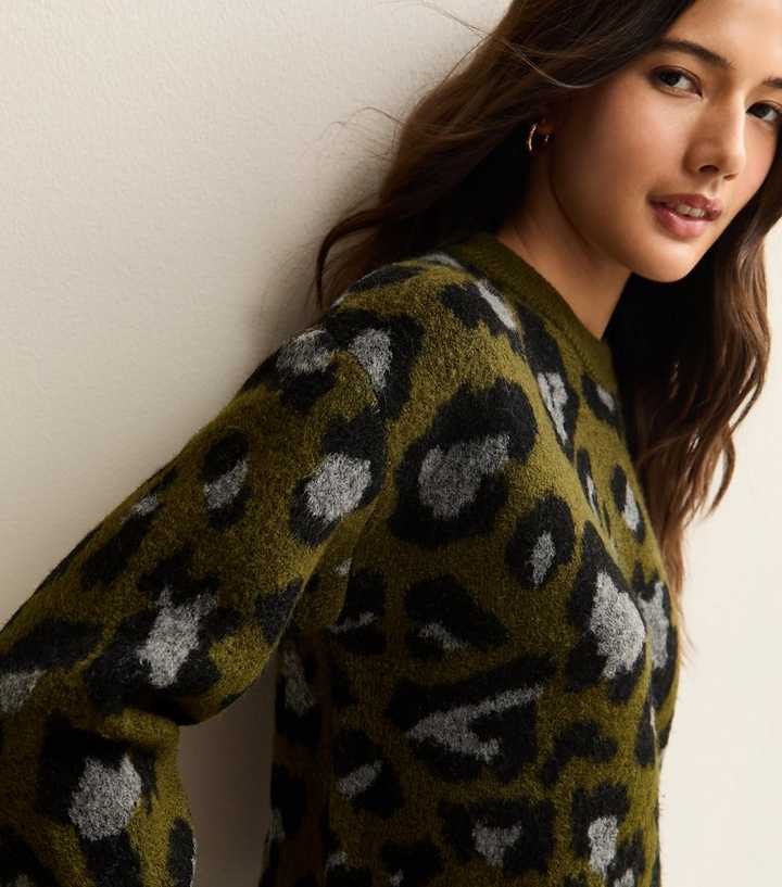 Green Animal Patterned Crew Neck Jumper
