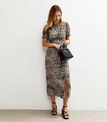 Brown Crepe Leopard Print Short Sleeve Midi Dress