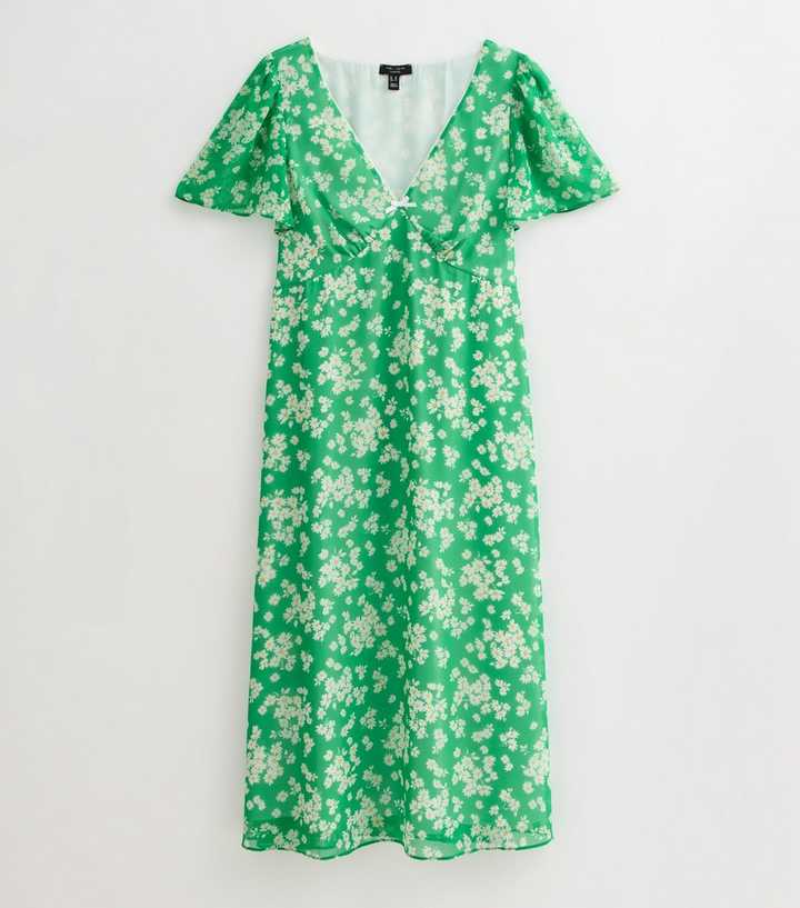 Curves Green Floral Print Chiffon Midi Dress | New Look Curves Green Floral Print Chiffon Midi Dress | New Look