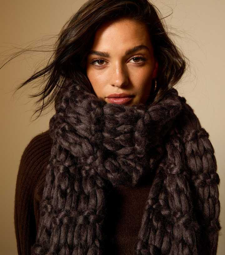 Brown Chunky Oversized Knit Scarf