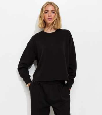 Premium Black Oversized Crew Neck Sweatshirt