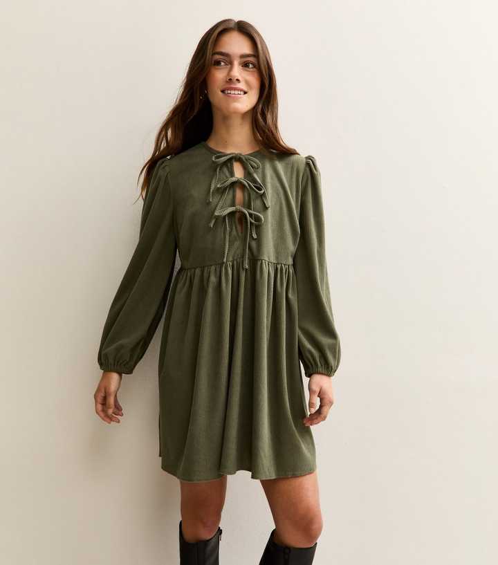 white cotton dress summer White Floral Cotton Mini Dress: Breezy Summer Style