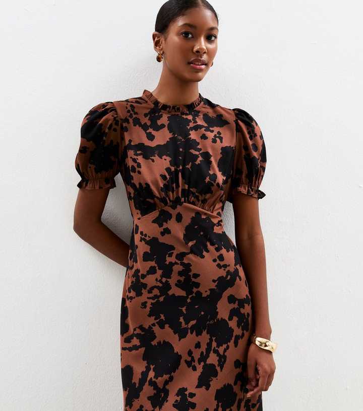 Brown Cow Print Crepe Short Sleeve Midi Dress | New Look