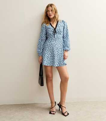 Blue Floral Print Lace Trimmed Mini Dress