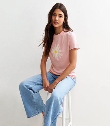 Pink Daisy Print T-Shirt | New Look