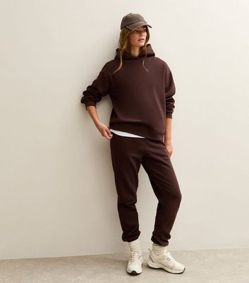 Dark Brown Relaxed Drop Shoulder Hoodie New Look