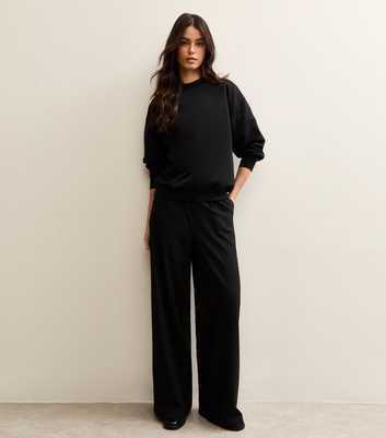 Black Relaxed Fit Crew Neck Sweatshirt
