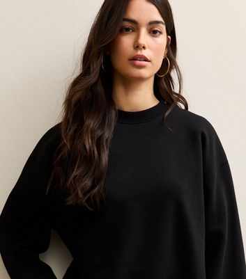 Black Relaxed Fit Crew Neck Sweatshirt | New Look