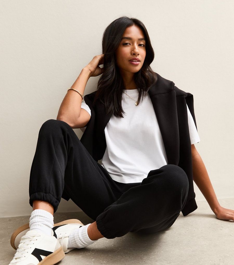 Petite Black Jersey Cuffed Joggers
