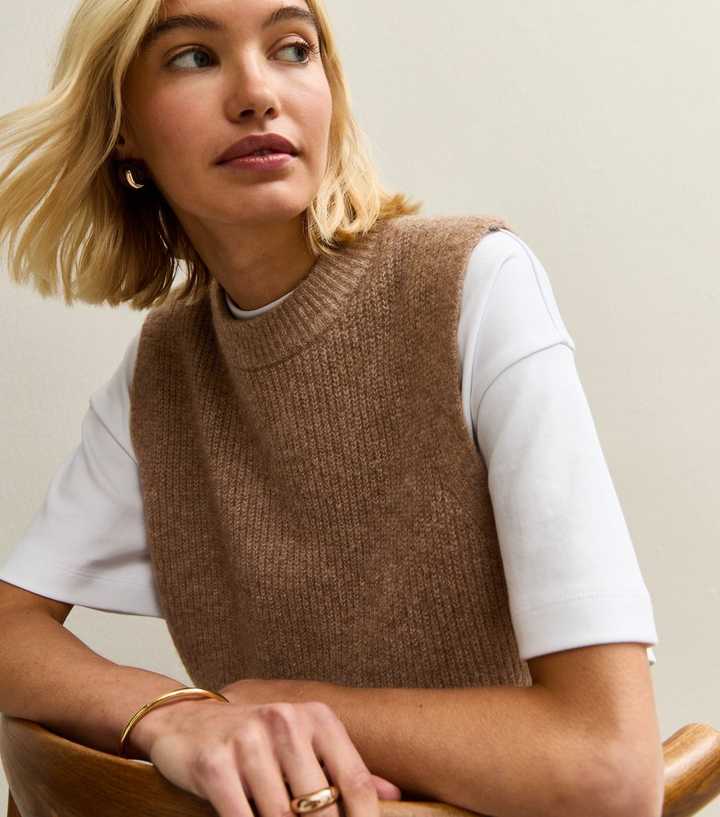 Dark Mink Ribbed Crew Neck Vest