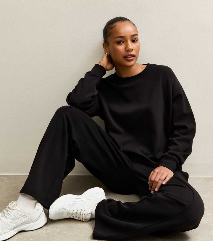 Petite Premium Black Oversized Crew Neck Sweatshirt