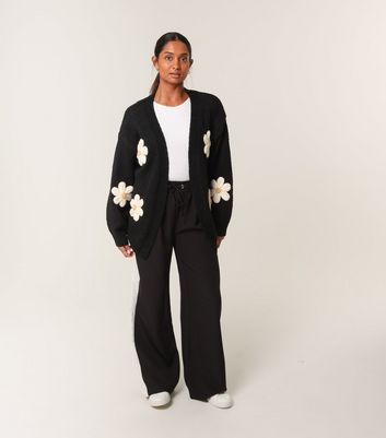 BIBIY STARRY PEPURAMU CARDIGAN ブラック 美品 美品】BibiyビビィB. STARRY PEPURAMU CARDIGAN - メルカリ