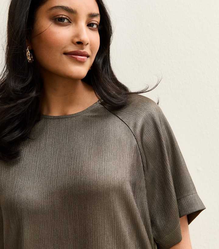 Grey Textured Satin Crew Neck Top