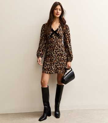 Brown Animal Print Velvet Bow Mini Dresss